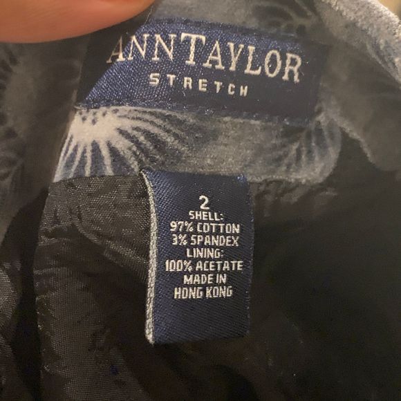 Ann Taylor Stretch Floral Velour Skirt - Picture 2 of 2